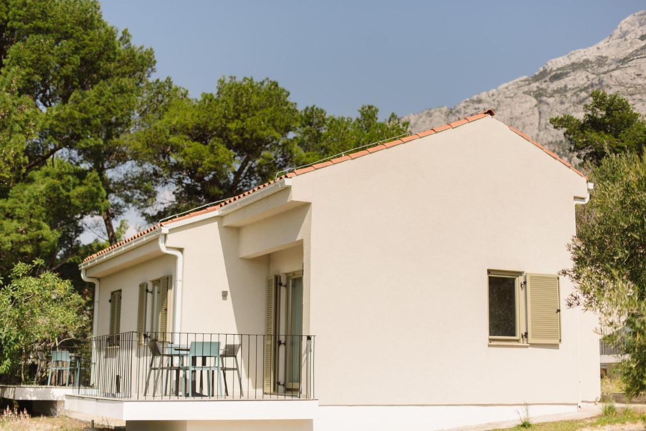 Family Resort Urania Baska Voda Luaran gambar